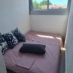 Vog Ou Sur L'ile Des Marinas Au Cap D'agde 아그