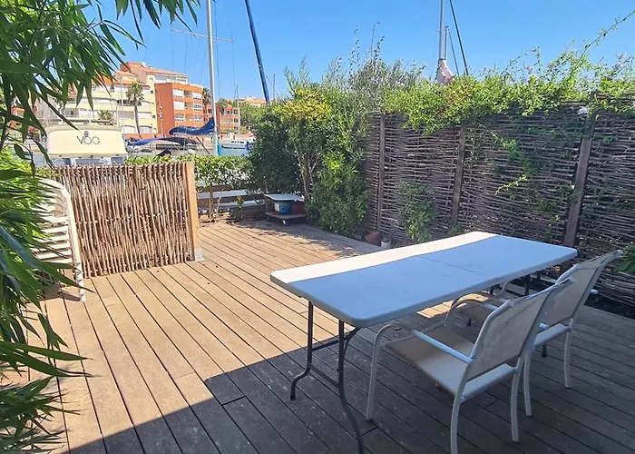 Vog Ou Sur L'ile Des Marinas Au Cap D'agde ヴィラ *