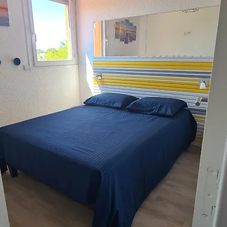 Ou Sur L'ile Des Marinas Au Cap D'agde Villa